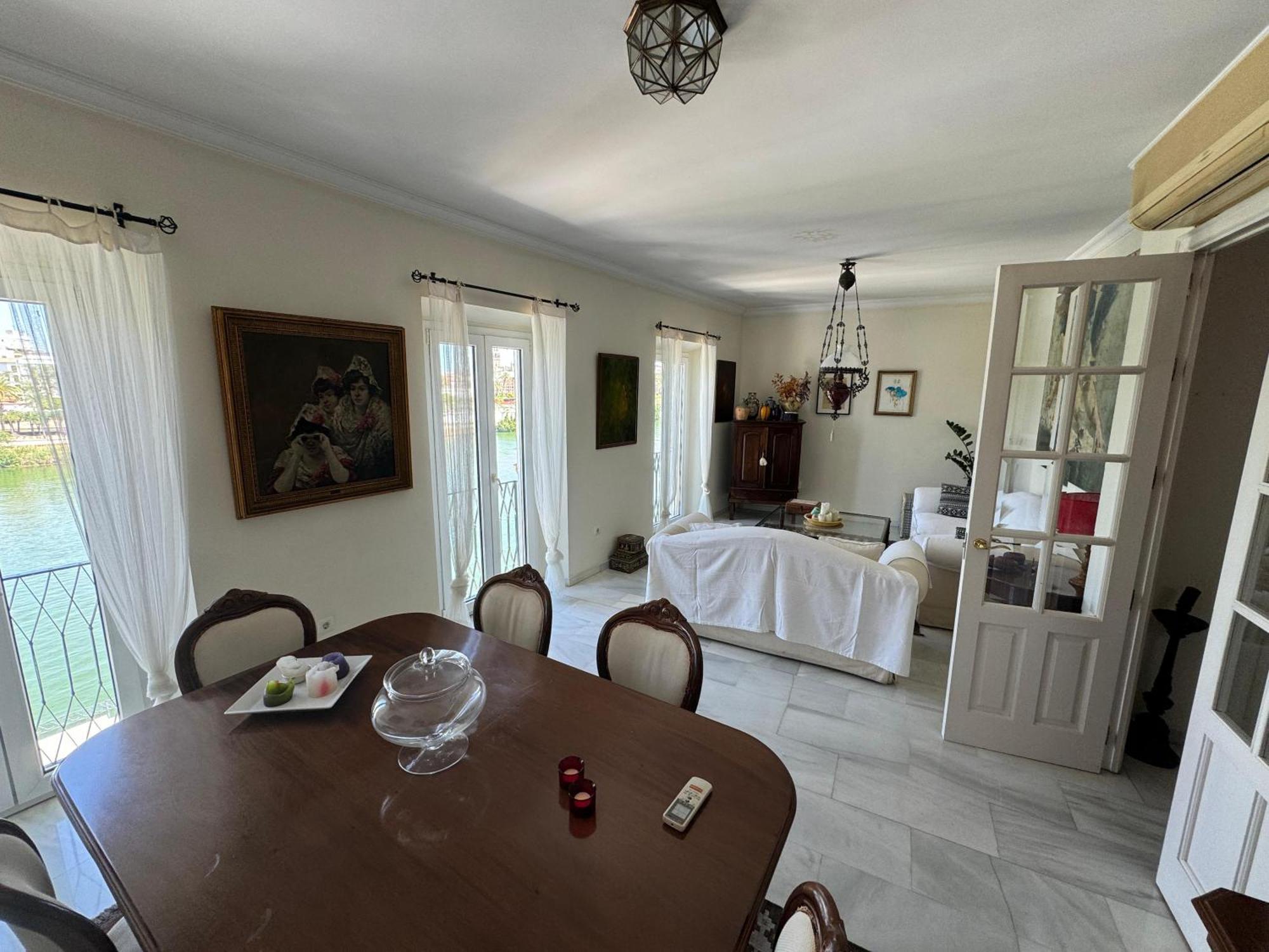 Ferienwohnung Wonderful Duplex In Calle Betis Sevilla Exterior foto